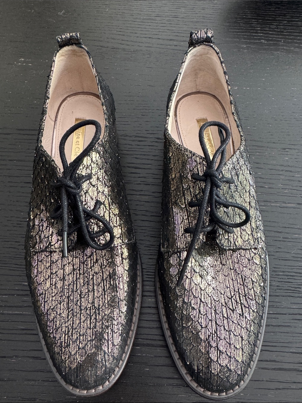 Louise et Cie Fenn Lace-Up Oxfords gold & black metallic leather reptile finish.